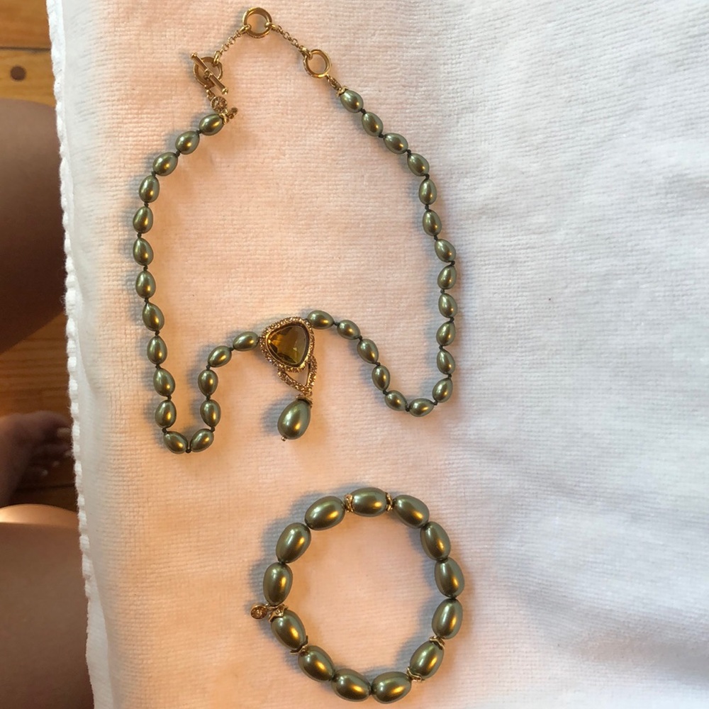 Monet Necklace and bracelet